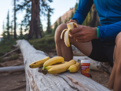 Quel plan de collations et boissons adopter pendant un trail de 6 heures pour maintenir l'énergie et prévenir les crampes
